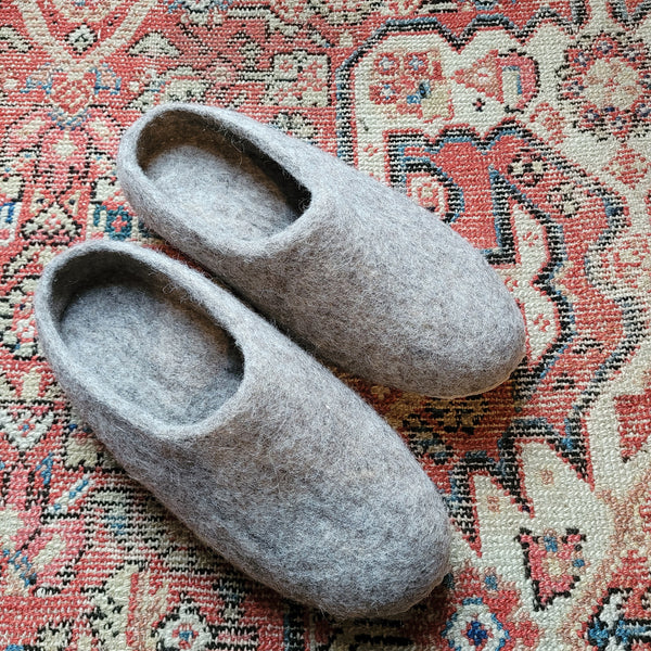 Nepalese felt slippers