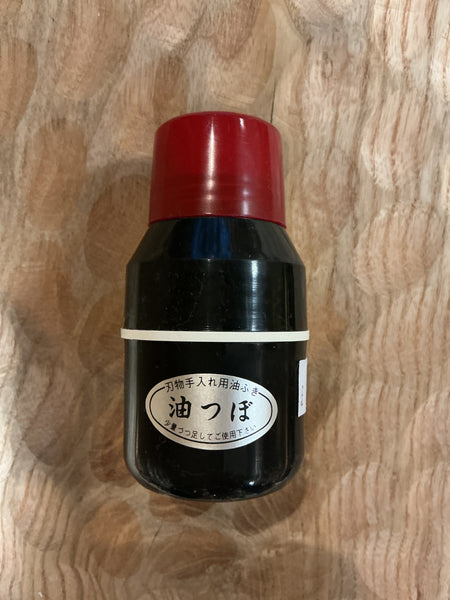 Oil dispenser